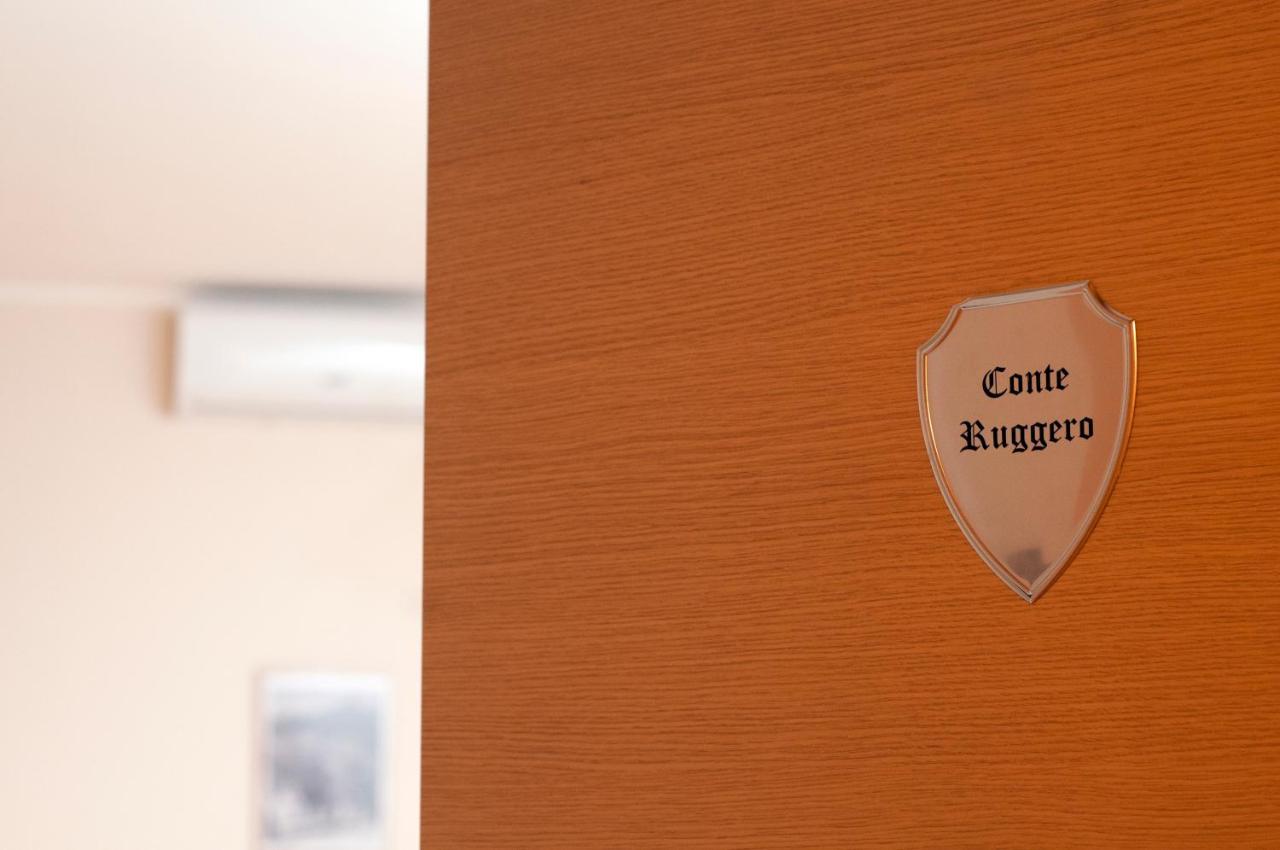 B&B Ruggero I Di Sicilia Piazza Armerina Exteriör bild